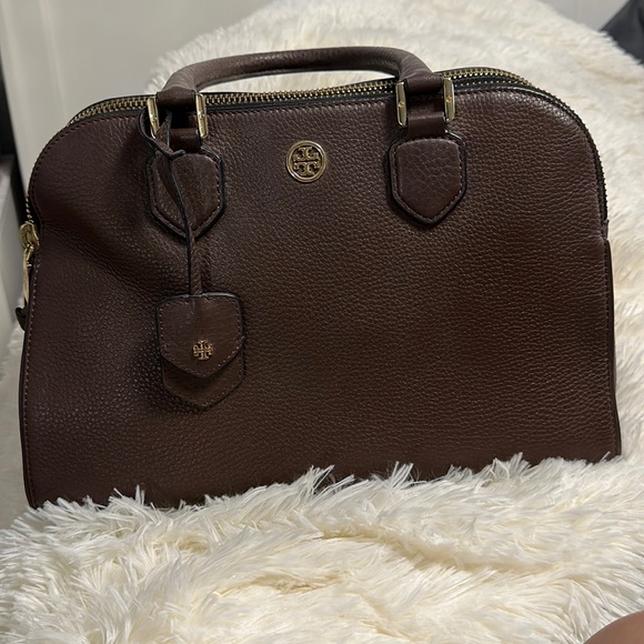 Tory Burch Handbags - Tory Burch Robinson